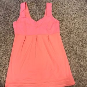 Lululemon workout top